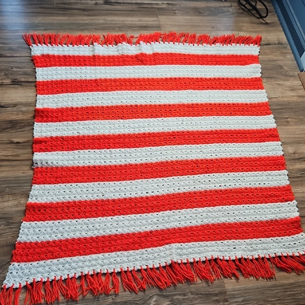 Crochet Handmade Red and White Knitted Throw Blanket